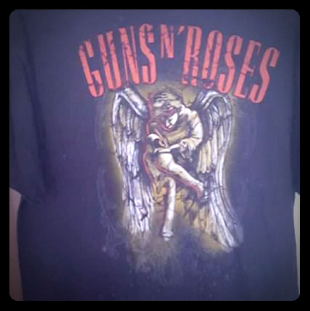Guns and roses tee